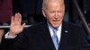 Tổng thống tân cử Joe Biden tuyên thệ nhậm chức Tổng thống thứ 46 của Mỹ tại Điện Capitol ở Washington, ngày 20/1/2021.